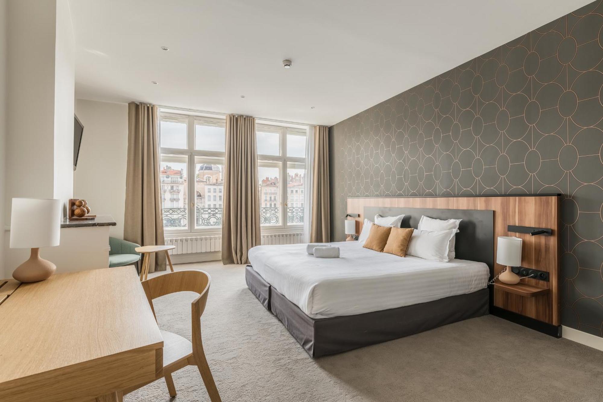 Le Phenix Hotel Lyon Kültér fotó